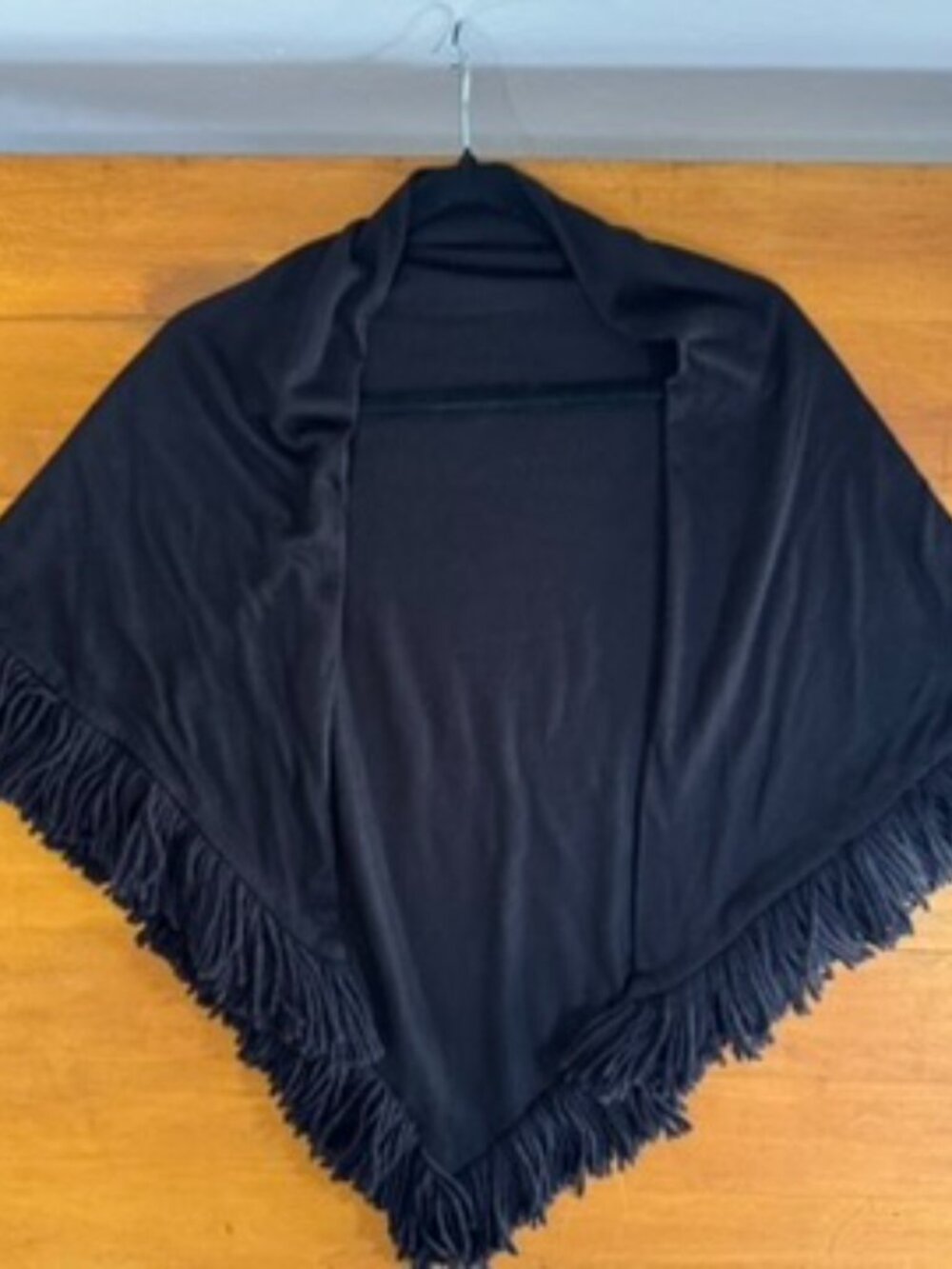 Black Fringe Triangle Shawl Wrap Gothic Witchy Dark Academia Boho - Picture 11 of 13